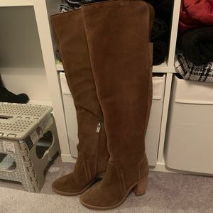 Vince Camuto suede boot